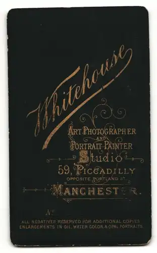 Fotografie Whitehouse, Manchester, Portrait bürgerlicher Herr im Anzug mit Krawatte und Vollbart