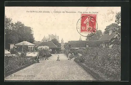AK Faverolles, Chateau de Maucreux - Vue prise du Jardin