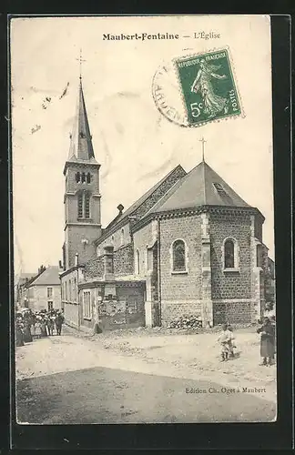 AK Maubert-Fontaine, L`Eglise, Ansicht der Kirche