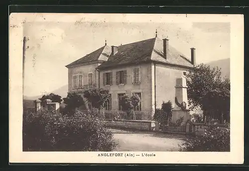 AK Anglefort, L`ecole