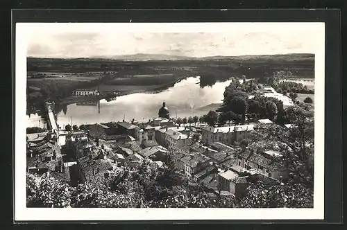 AK Trevoux, La Ville et la Saone