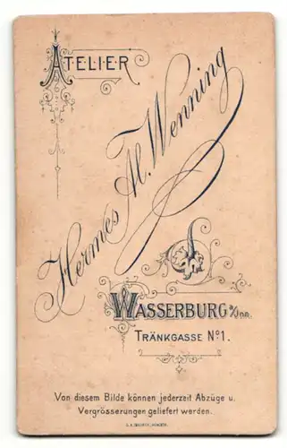 Fotografie H. Al. Wenning, Wasserburg a. Inn, Portrait schöne junge Frau mit Halsschmuck