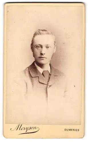 Fotografie Moryson, Dumfries, Portrait junger Mann mit leichtem Backenbart