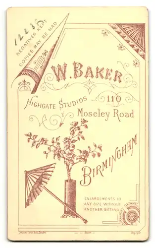 Fotografie W. Baker, Birmingham, Portrait halbwüchsiger Knabe in Jacke