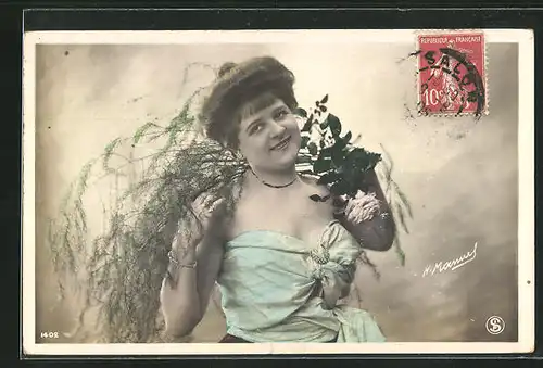 Foto-AK Henri Manuel: Dame mit Dill