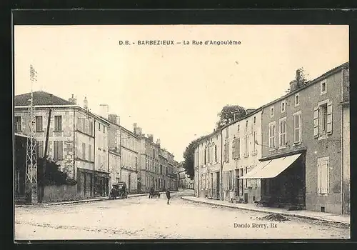 AK Barbezieux, La Rue d`Angouleme, Strassenpartie