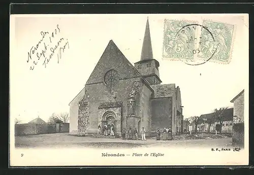 AK Nerondes, Place de l`Eglise, Menschen vor der Kirche