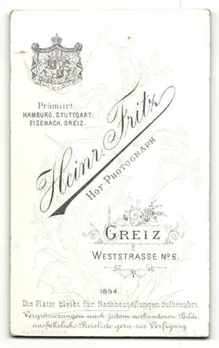 Fotografie H. Fritz, Greiz i. Voigtl., Junger Herr in elegantem Anzug mit Krawatte