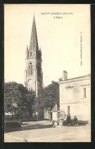 AK Saint-Loubès, L`Eglise, Blick zur Kirche