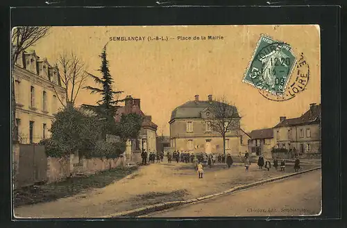 AK Semblancay, Place de la Mairie