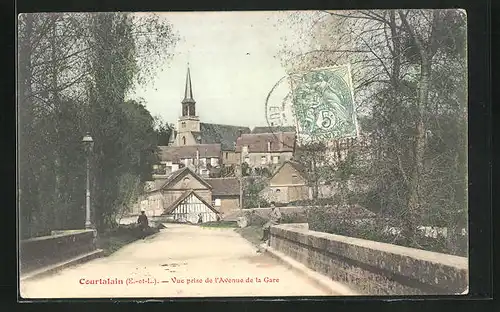 AK Courtalain, Vue prise de l'Avenue de la Gare