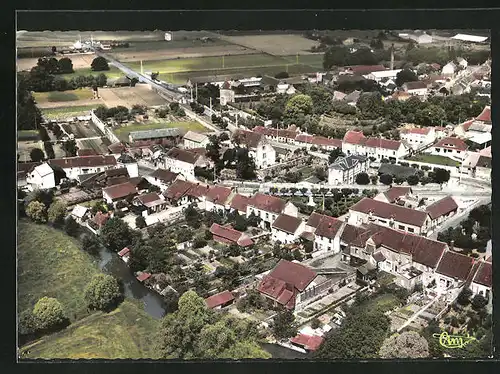 AK Courville-sur-Eure, Vue generale aerienne