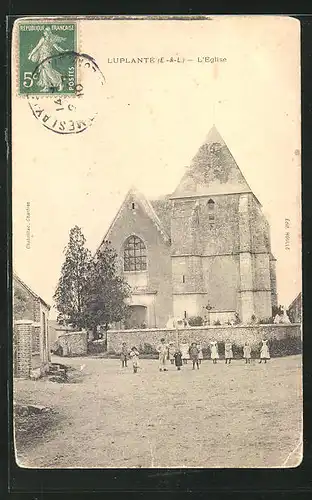 AK Luplante, L'Eglise