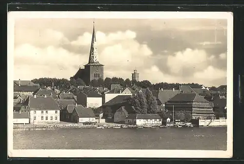 AK Neustadt / Holstein, Teilansicht mit Kirchturm