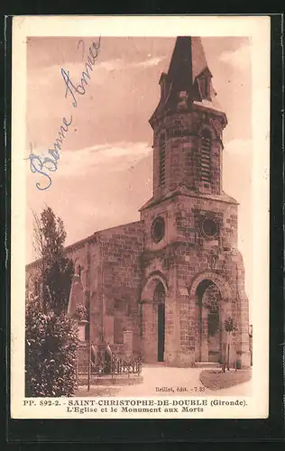 AK Saint-Christophe-de-Double, l'Eglise et le Monument aux Morts