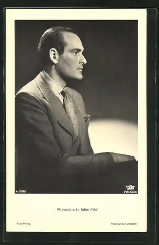 AK Schauspieler Friedrich Benfer im eleganten Anzug