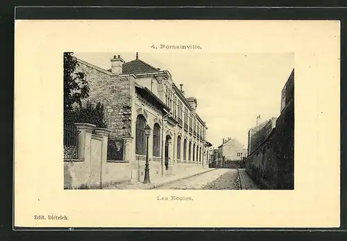 AK Romainville, Les Ecoles