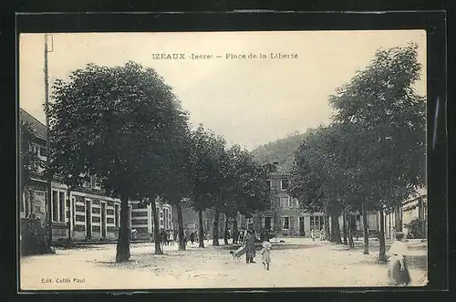 AK Izeaux, Place de la Liberté