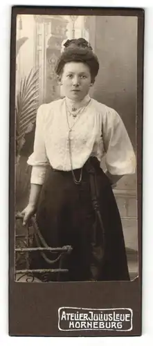 Fotografie Julius Leue, Horneburg, Portrait bürgerliche junge Dame