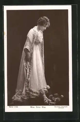 AK Miss Edna May, Portrait der Schauspielerin in Bühnenkostüm
