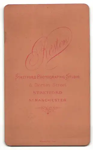 Fotografie Arthur Reston, Manchester, Portrait betagter Herr mit Bart und Halbglatze