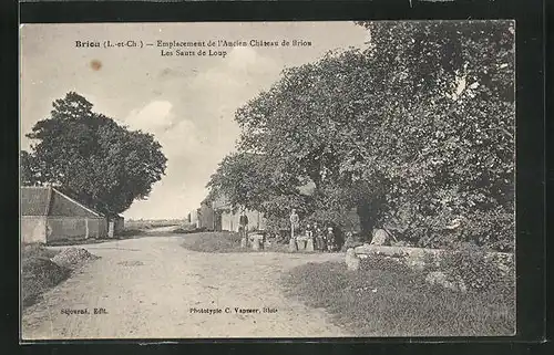 AK Briou, Emplacement de l`Ancien Chateau de Briou, Les Sauts de Loup