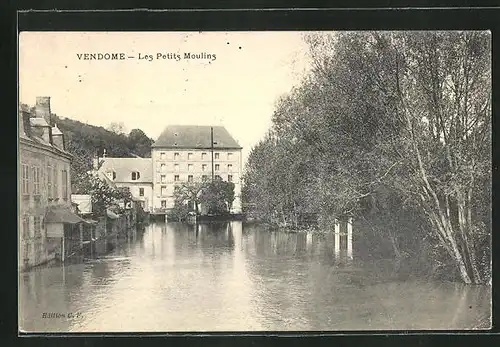 AK Vendome, Les Petits Moulins