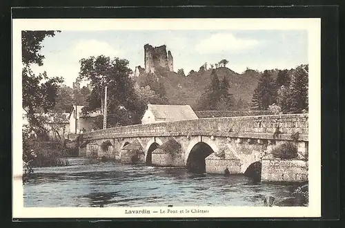 AK Lavardin, Le Pont et le Château