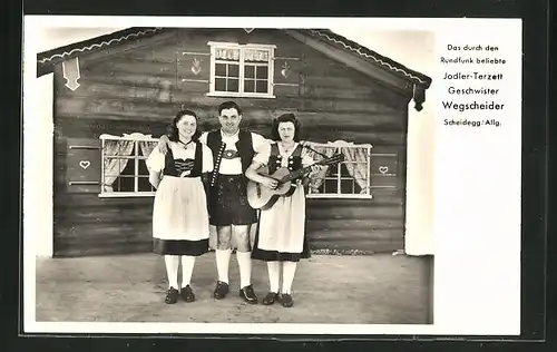 Foto-AK Scheidegg / Allg., Jodler-Terzett Geschwister Wegscheider