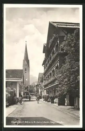 AK Oberstdorf i. bayr. Allgäu, Kirchstrasse mit Hotel Löwen