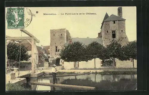 AK Mennetou, Le Pont-Levis et le Chateau