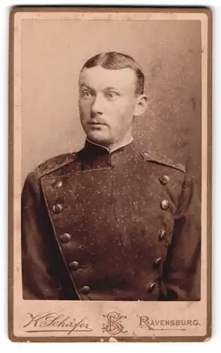 Fotografie K. Schäfer, Ravensburg, Portrait Soldat in Uniform
