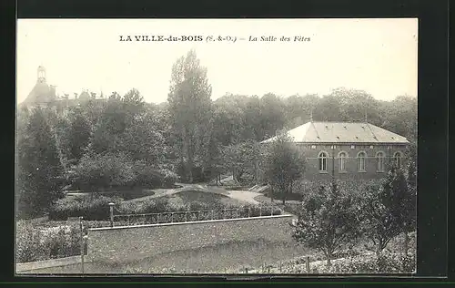 AK La Ville-du-Bois, La Salle des Fetes