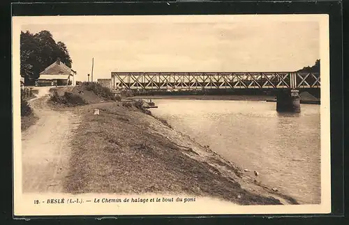 AK Beslé, Le Chemin de halage et le bout du pont