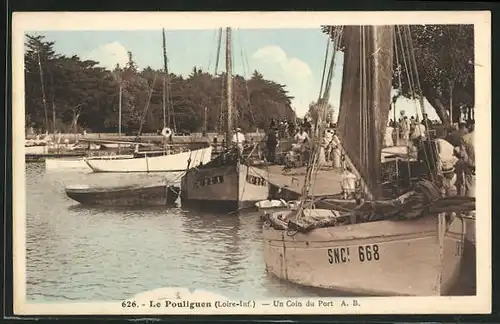 AK Le Pouliguen, Un Coin du Port