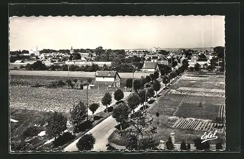 AK Angerville, Totalansicht des Ortes