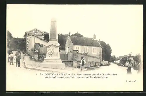 AK La Fertè-Alais, Monument èlevè à la mèmoire des soldats du canton morts sous les drapeaux