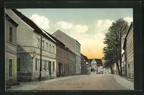 AK Schweinitz / Elster, Am Markt mit Gastwirtschaft und Spielwarengeschäft
