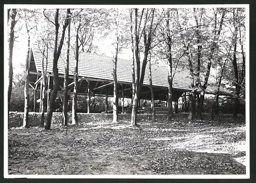 Fotografie Ansicht Sievering, Fernmeldemonteurschule, Übungsplatz für Lehrlinge, Aufnahme 1954