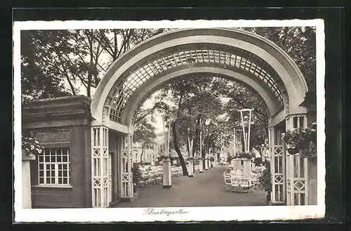 AK Berlin-Neukölln, Gasthaus Theatergarten, Hasenheide 108 /14