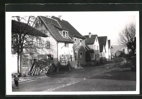 AK Faulbach / Main, Strasse mit Wohnhäusern