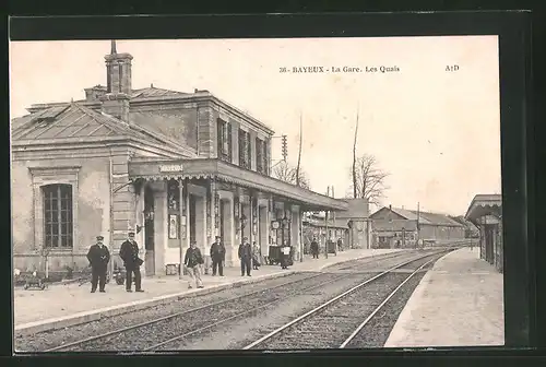 AK Bayeux, La Gare, Les Quais, Bahnhof