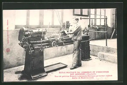 AK Charleville, École pratique de Commerce et d`Industrie, Fabrikarbeiter