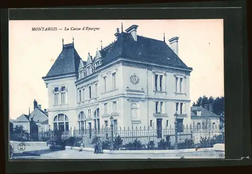 AK Montargis, La Caisse d`Epargne, Strassenpartie
