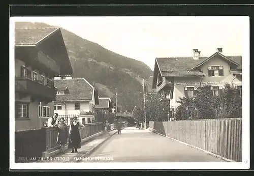 AK Zell am Ziller, Bahnhofstrasse an der Spezerei-Manufaktur