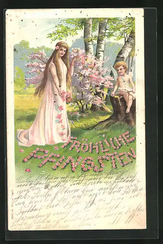 Präge-AK Amor und junge Frau mit Blumen, Pfingstgruss