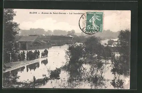 AK Blois, Les Inondations, Avenue de Saint-Gervais