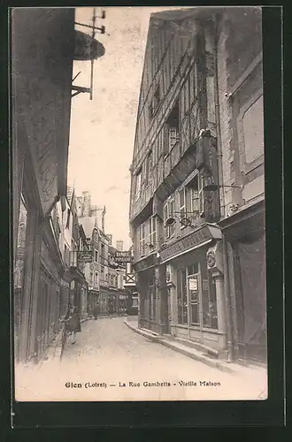 AK Gien, La Rue Gambetta, Vieille Maison