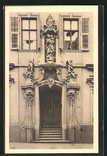 AK Würzburg, Portal des Wüstefeldhaus an der Theaterstrasse