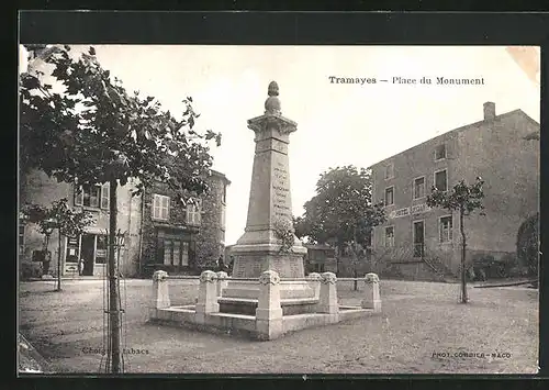 AK Tramayes, Place du Monument